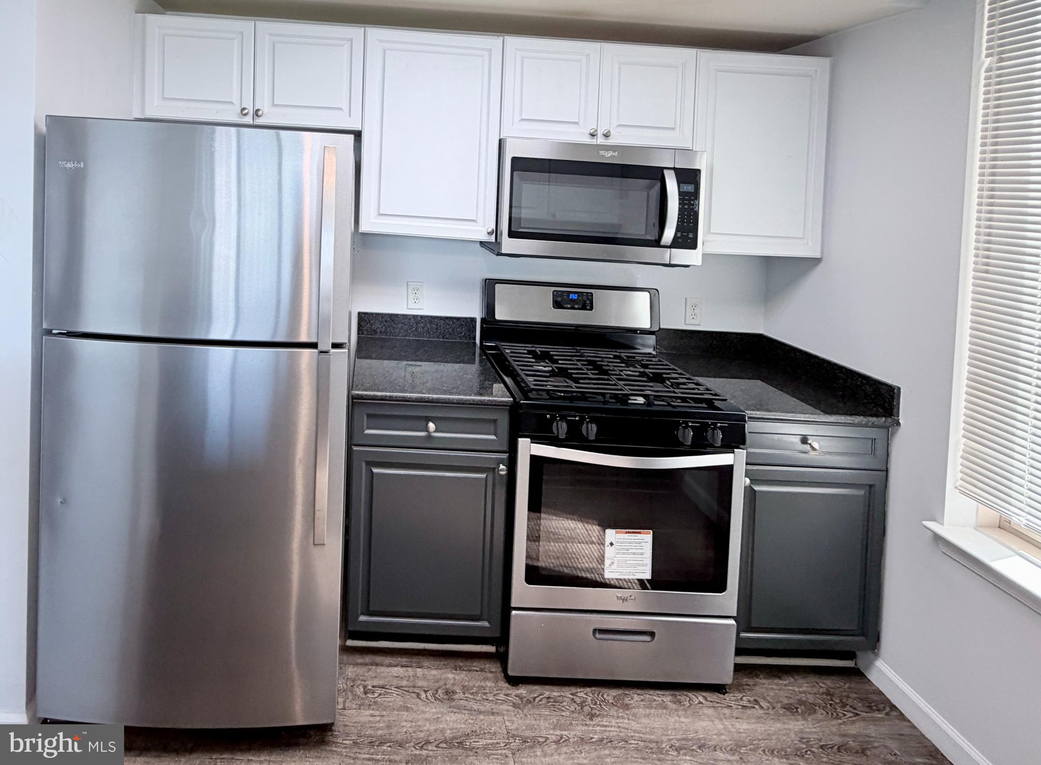 2726 Gallows Road, Unit 719 Vienna, VA 22180 - Photo 7 of 36