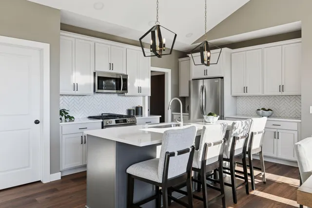 $639,900 | 1772 Spruce Street, Farmington, MN 55024