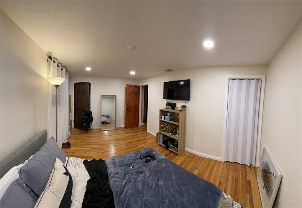 32 Madison Avenue, Unit 2 Watertown, MA 02472 - Photo 5 of 9