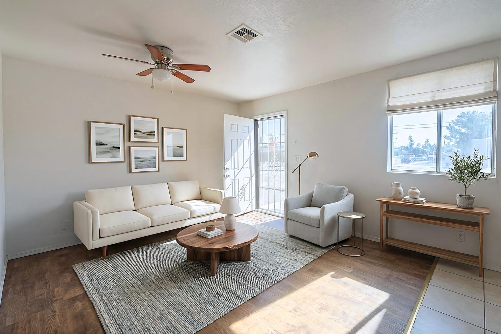 1702 West Shangri-la Road, Unit 3 Phoenix, AZ 85029 - Photo 1 of 8 Photo #1