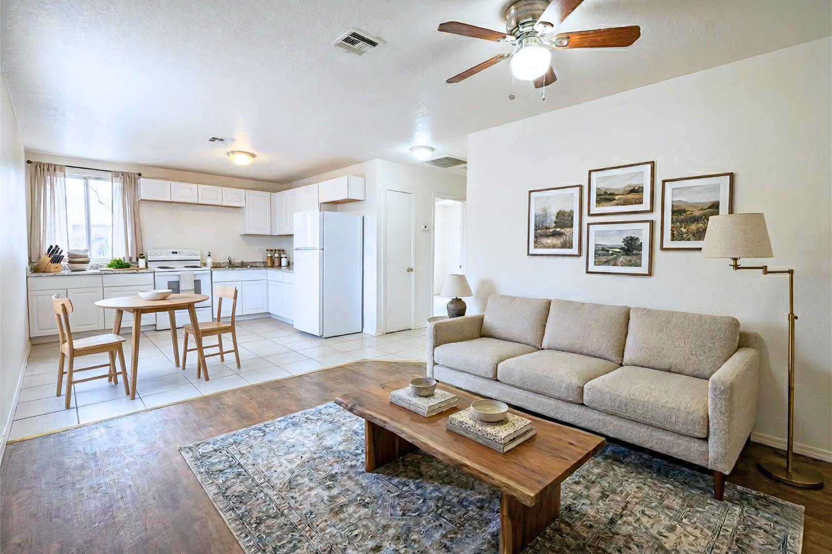 1702 West Shangri-la Road, Unit 3 Phoenix, AZ 85029 - Photo 7 of 8 Photo #10