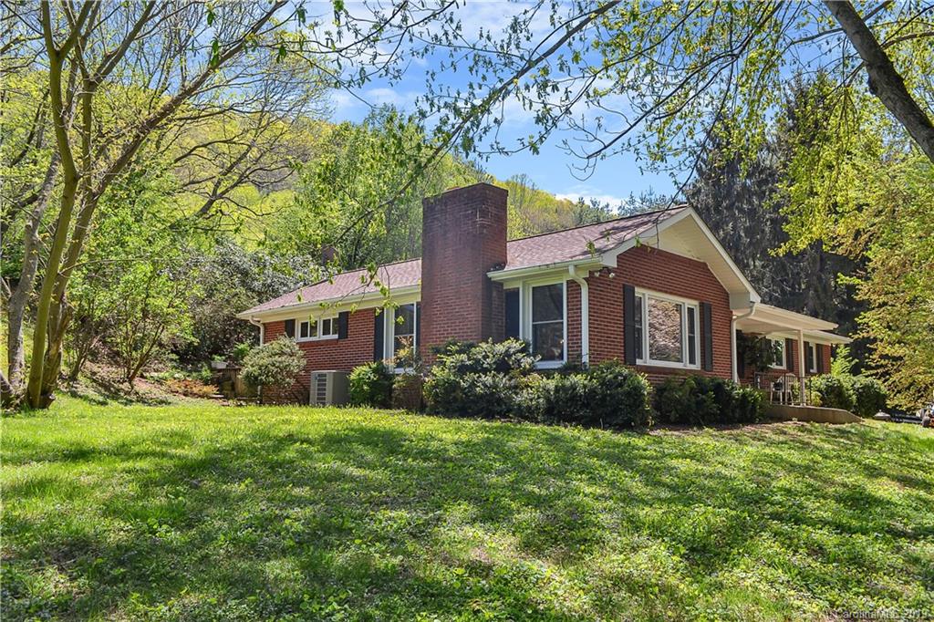 649 Yates Cove Road Waynesville, NC 28785 - Photo 1 of 25 Gallery Image 1