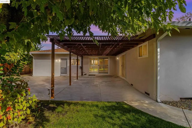 $949,000 | 4656 Benbow Court, Concord, CA 94521