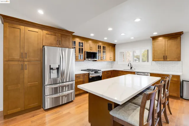 $949,000 | 4656 Benbow Court, Concord, CA 94521