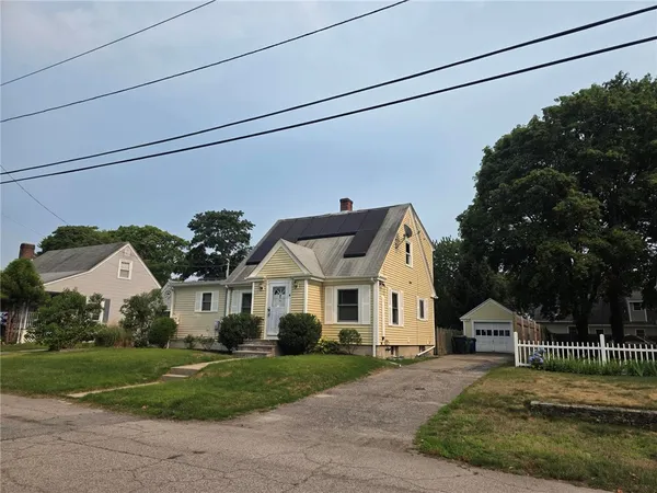 $349,900 | 86 Sevilla Avenue, Warwick, RI 02889