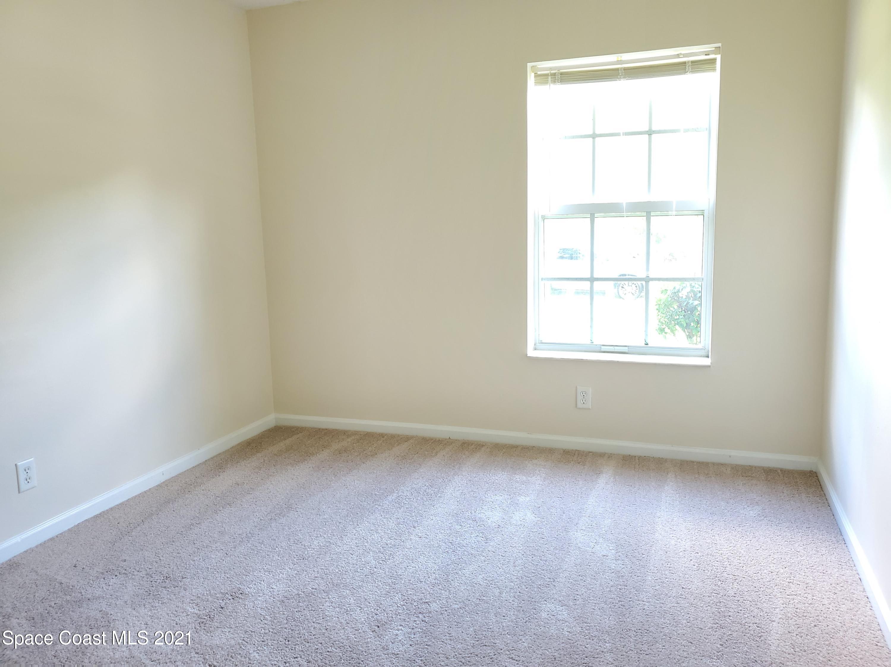 218 San Remo Road Southwest Palm Bay, FL 32908 - Photo 34 of 40 20210628_144823