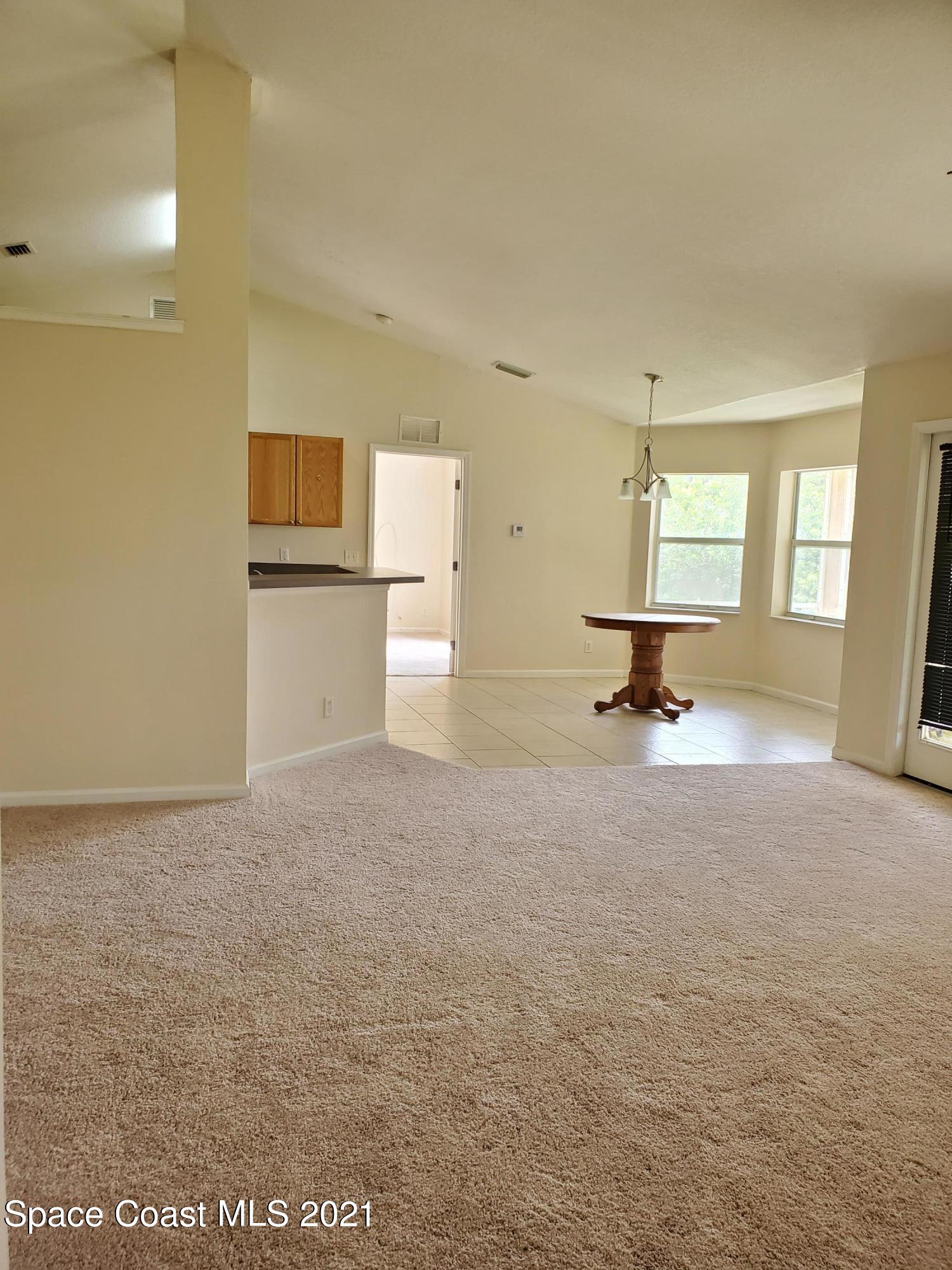 218 San Remo Road Southwest Palm Bay, FL 32908 - Photo 38 of 40 20210628_144907