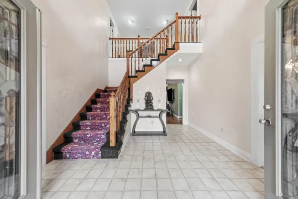 $689,900 | 309 Jonaquin Circle, Hopkinsville, KY 42240
