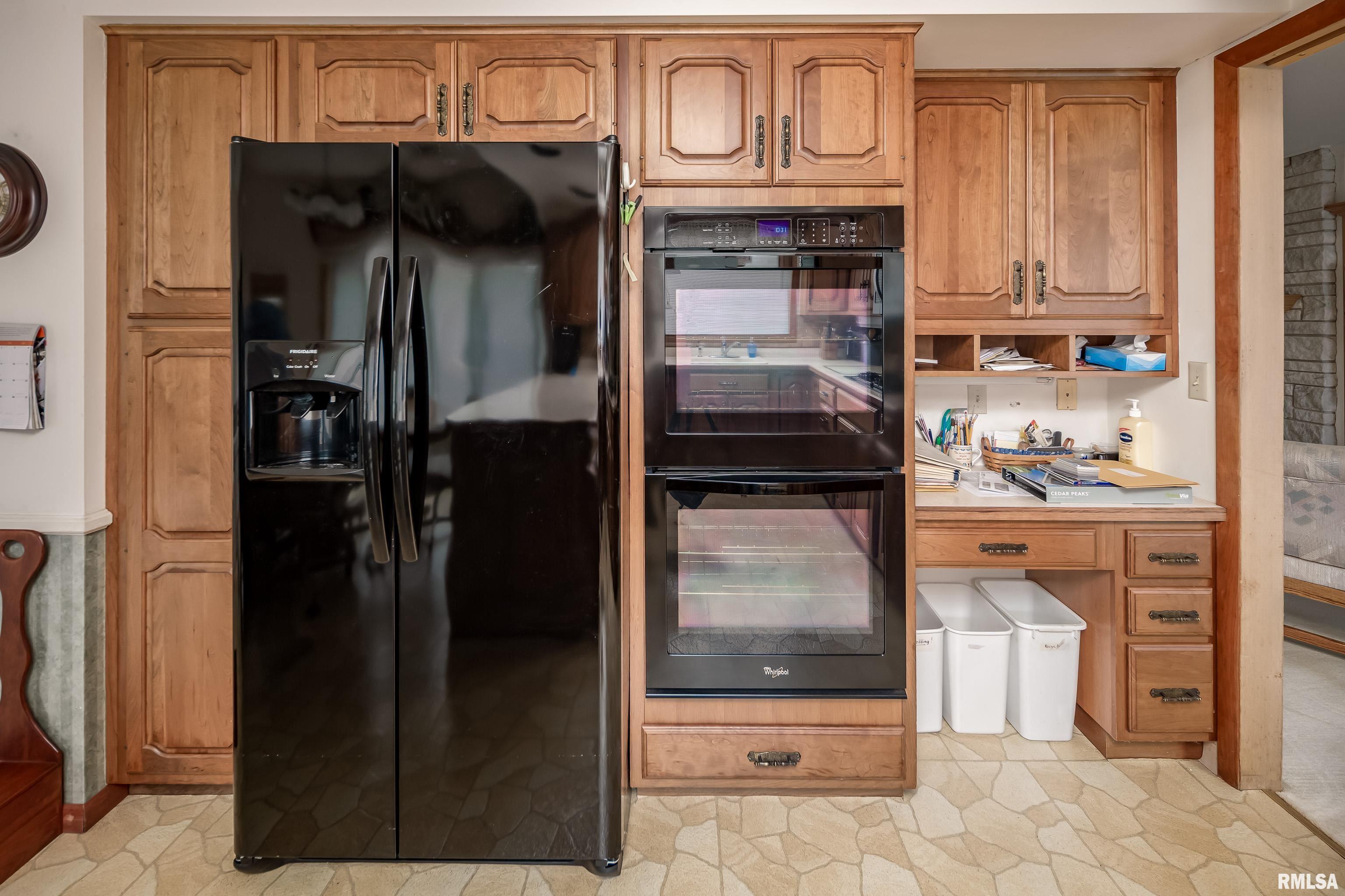 4009 Rodeo Road Davenport, IA 52806 - Photo 13 of 37 Gallery Image 13