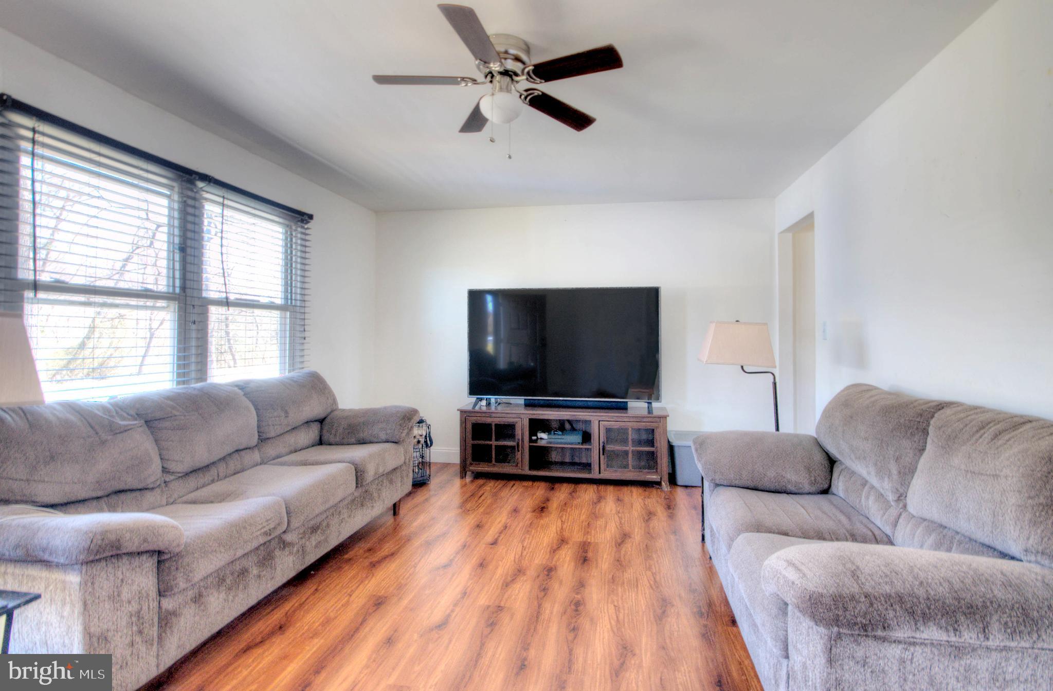 110 Cedarbridge Road Monroeville, NJ 08343 - Photo 8 of 33