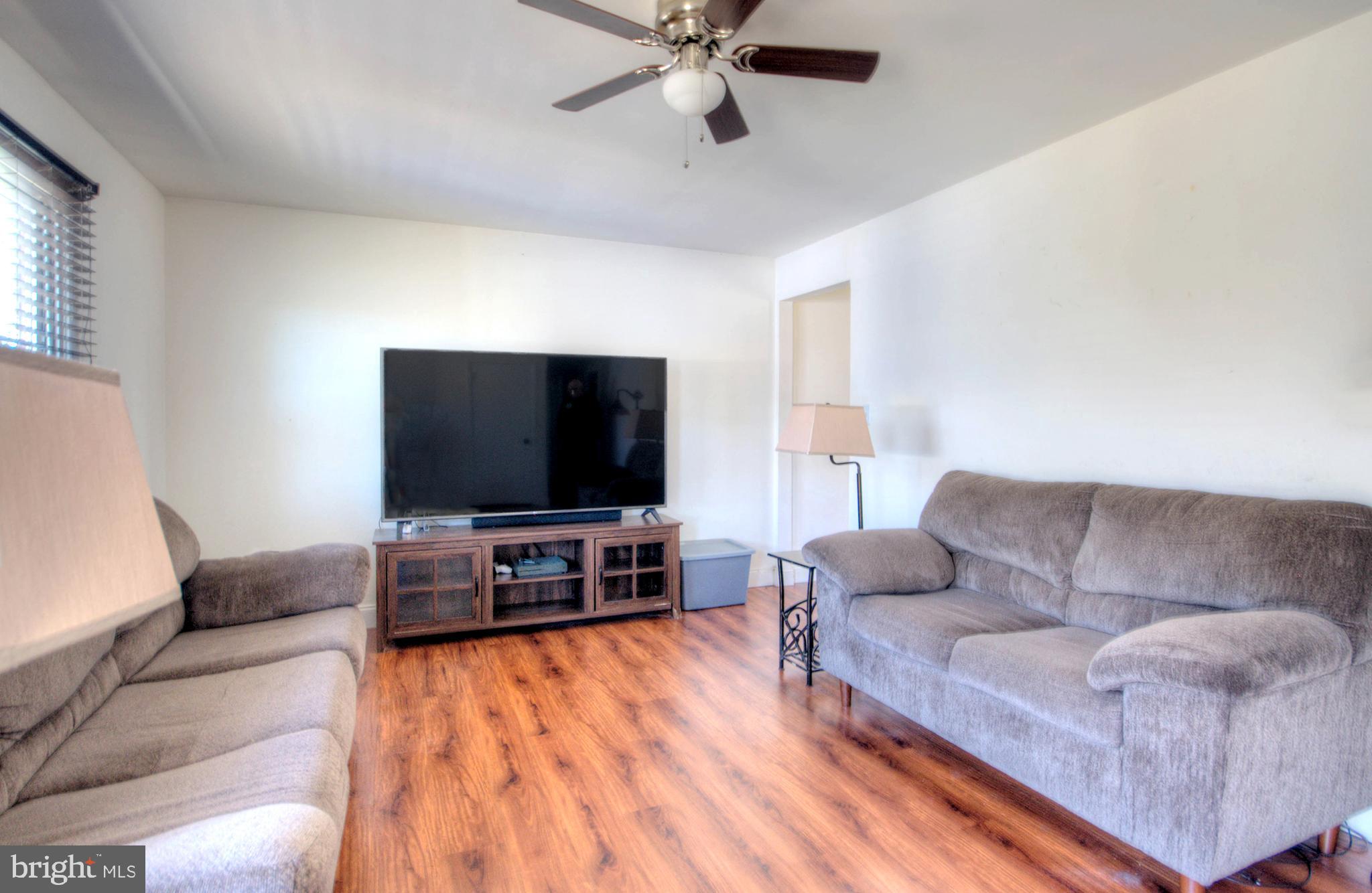 110 Cedarbridge Road Monroeville, NJ 08343 - Photo 9 of 33