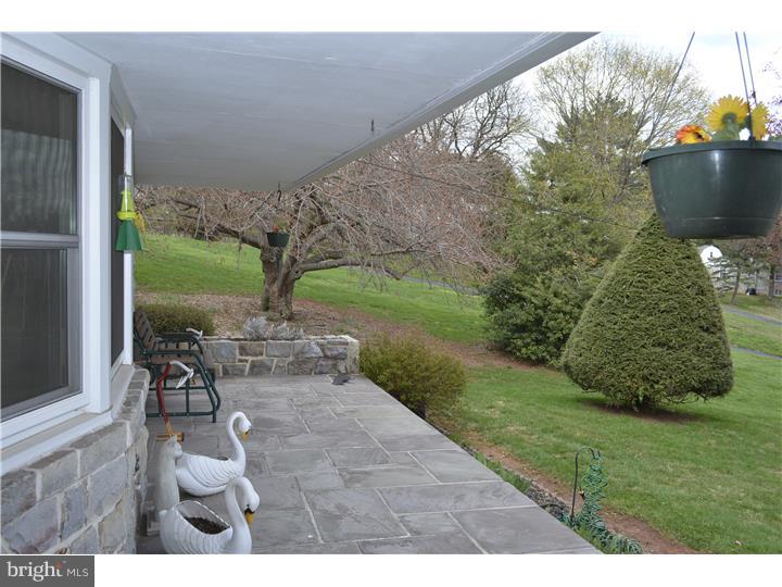751 West Hoffecker Road Pottstown, PA 19465 - Photo 3 of 23