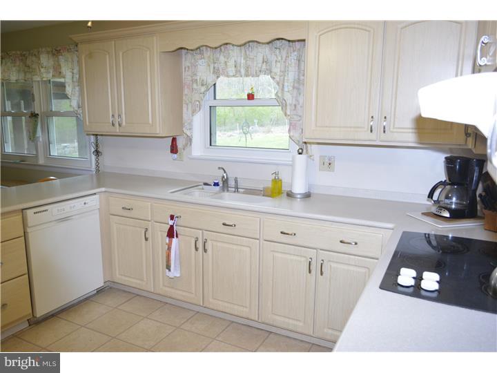 751 West Hoffecker Road Pottstown, PA 19465 - Photo 9 of 23