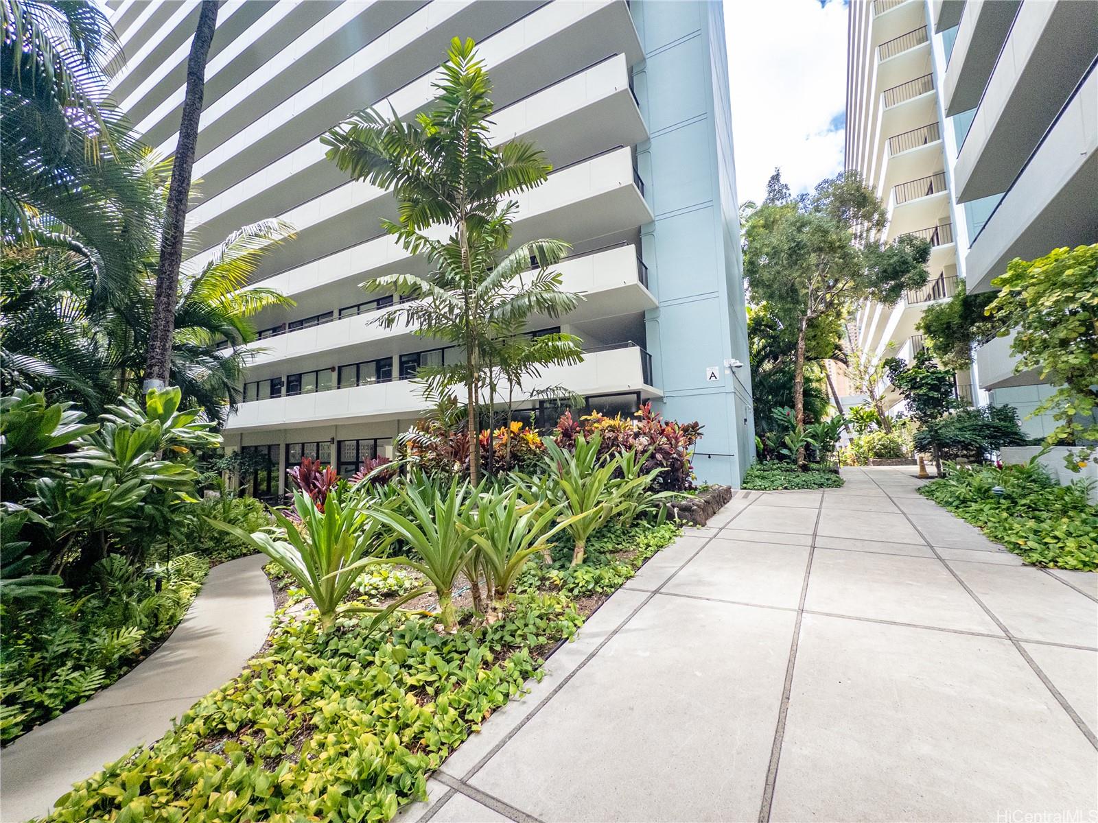 425 Ena Road, Unit 1108A Honolulu, HI 96815 - Photo 15 of 18 Gallery Image 15