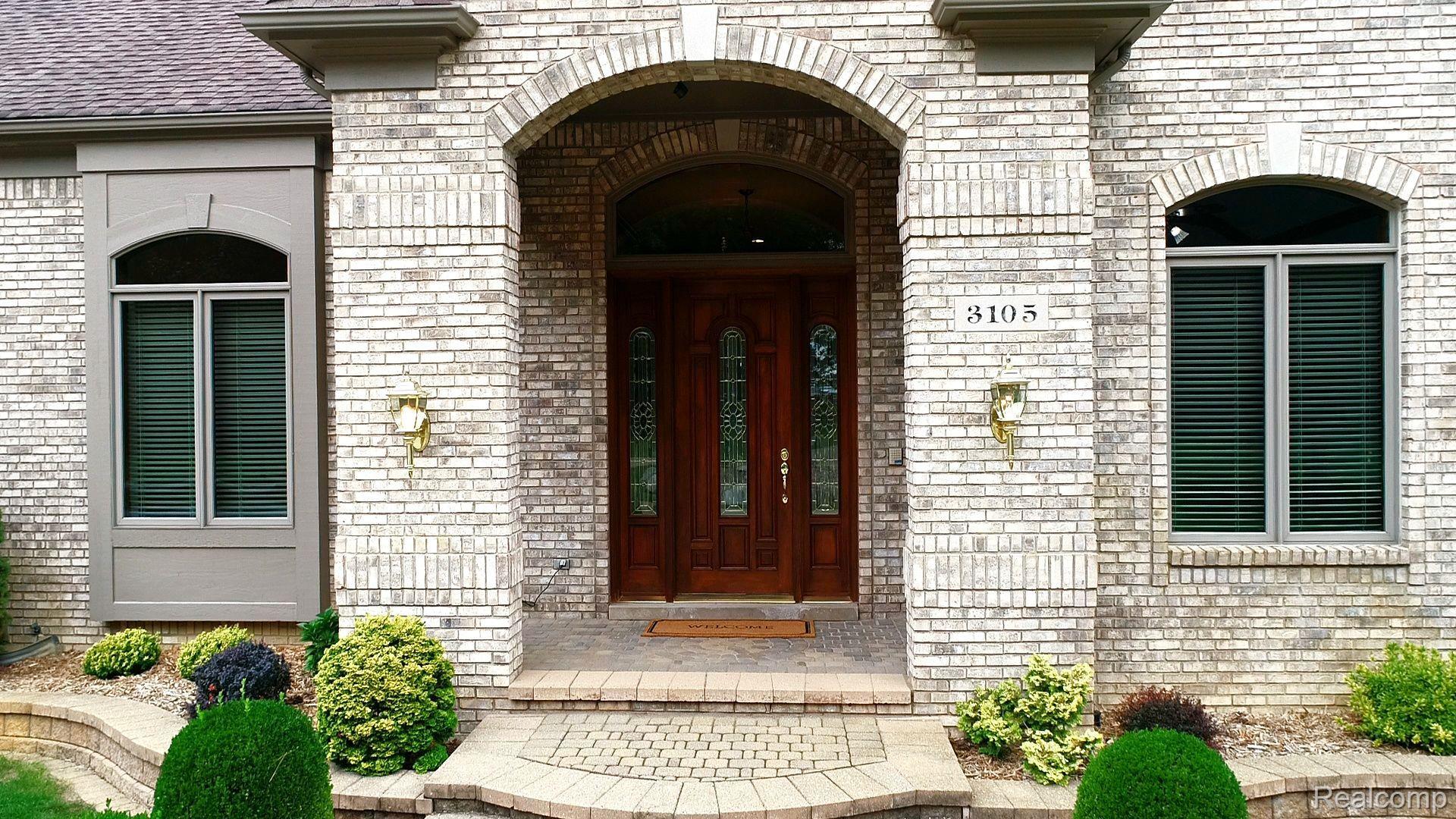 3105 McKail Road Romeo, MI 48065 - Photo 13 of 58 Front Entrance