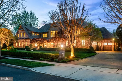 $2,300,000 | 728 Mill Street, Moorestown, NJ 08057