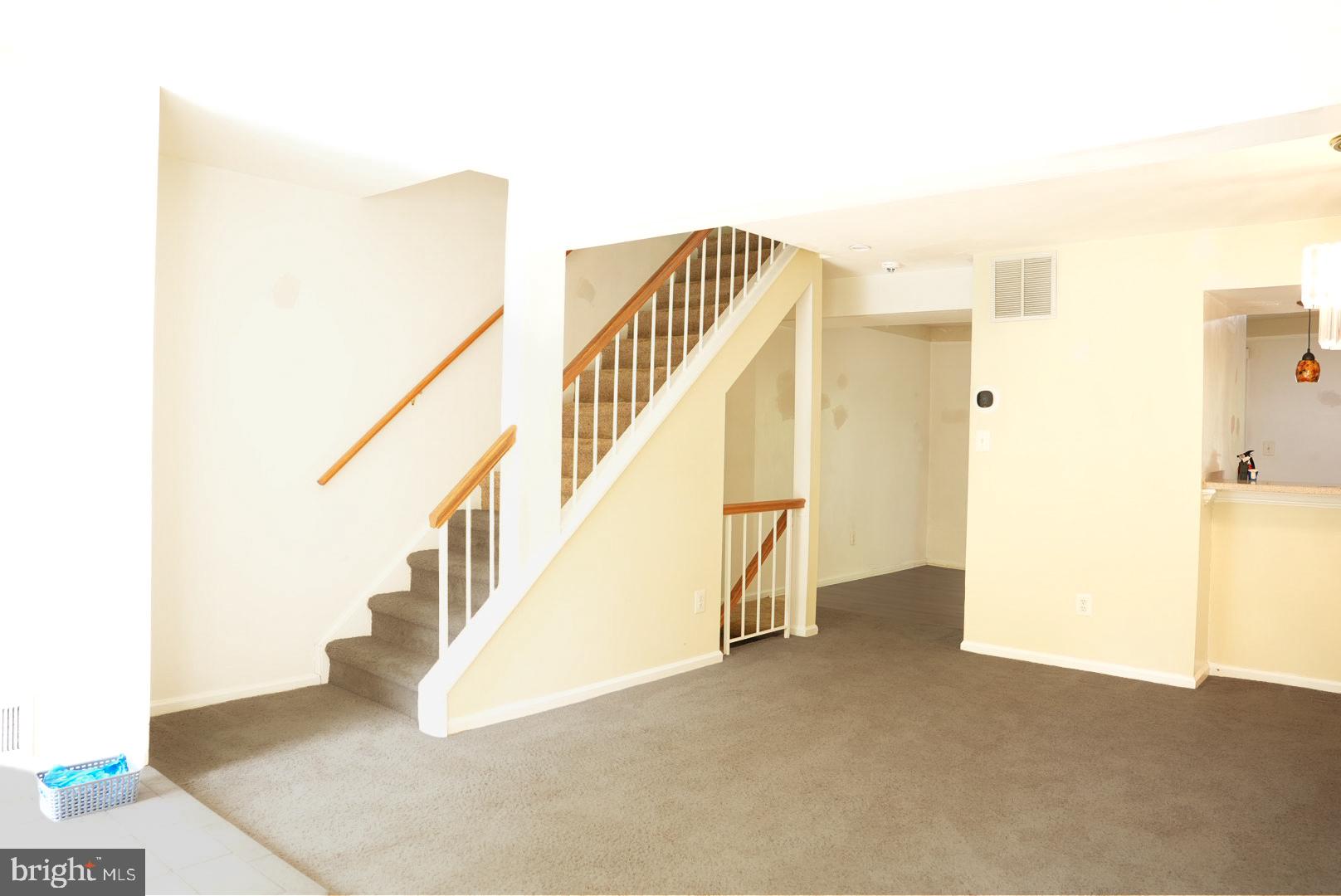 7691 Northern Oaks Court Springfield, VA 22153 - Photo 2 of 23 Bright and airy open space awaits.
