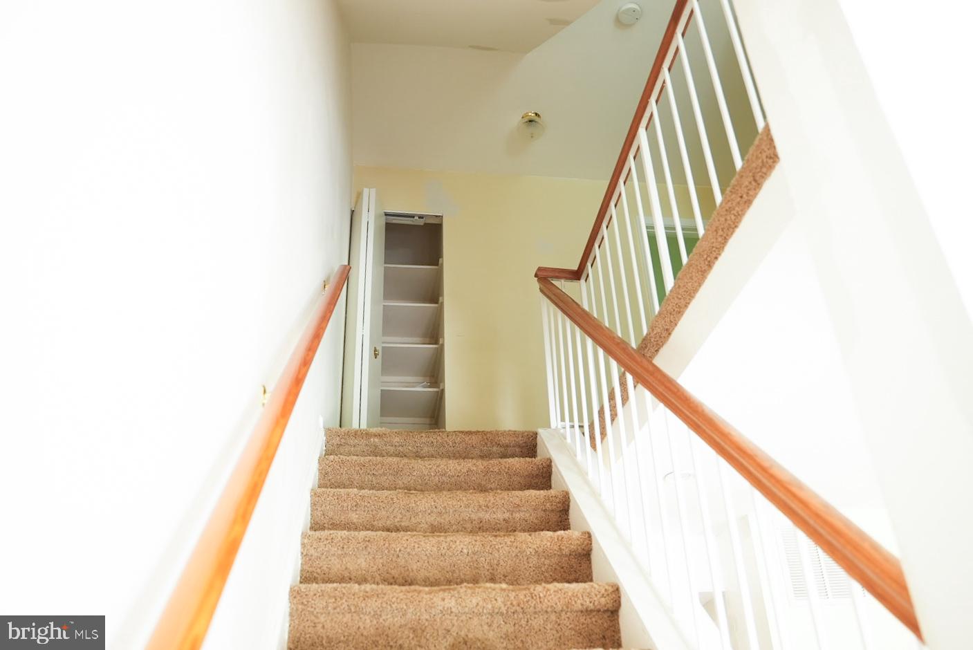 7691 Northern Oaks Court Springfield, VA 22153 - Photo 6 of 23 Inviting staircase to new beginnings.