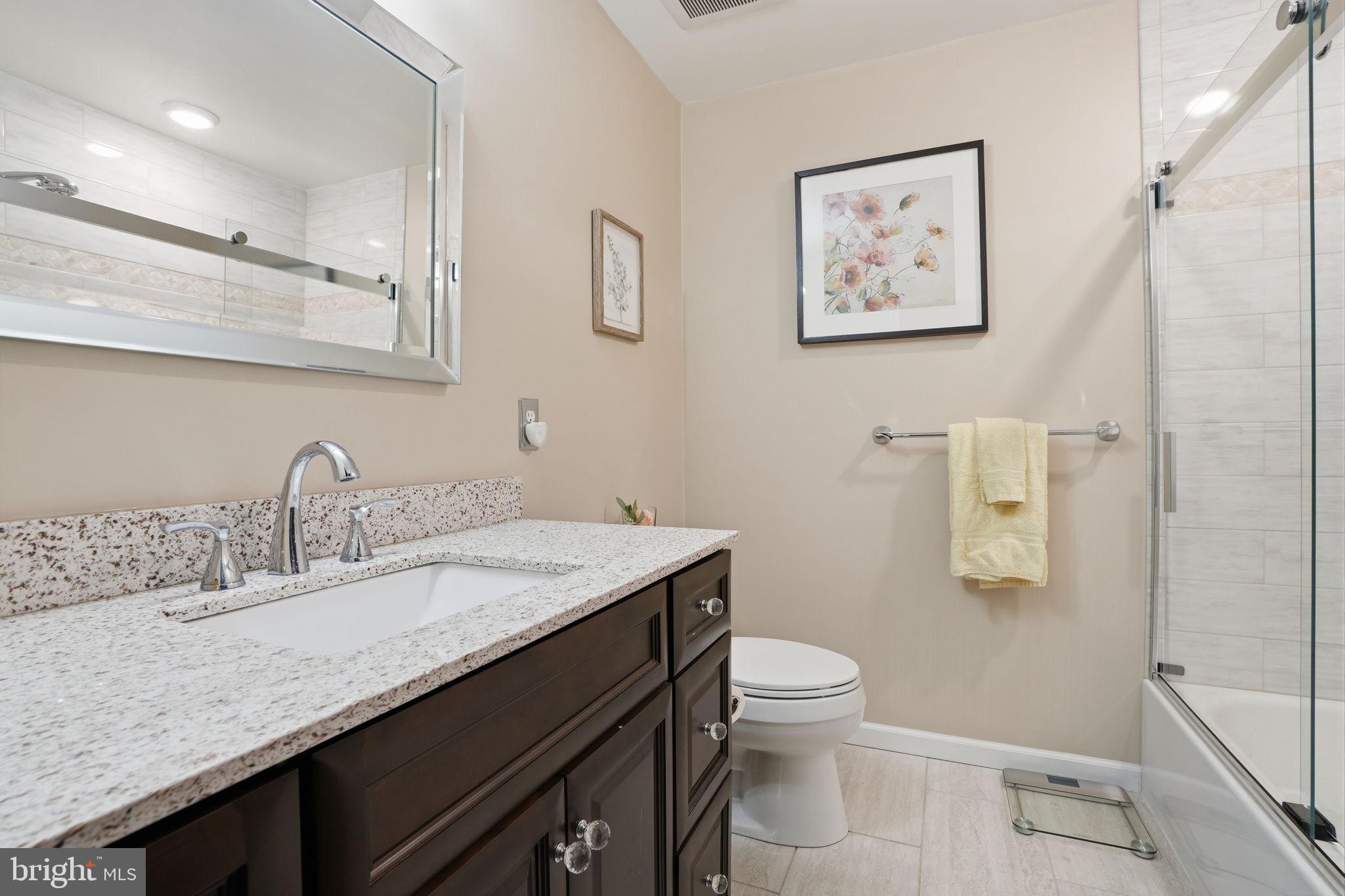 718 Bridgeview Road Feasterville-Trevose, PA 19053 - Photo 23 of 42