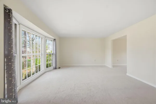 $899,999 | 7783 Tangier Drive, Springfield, VA 22153