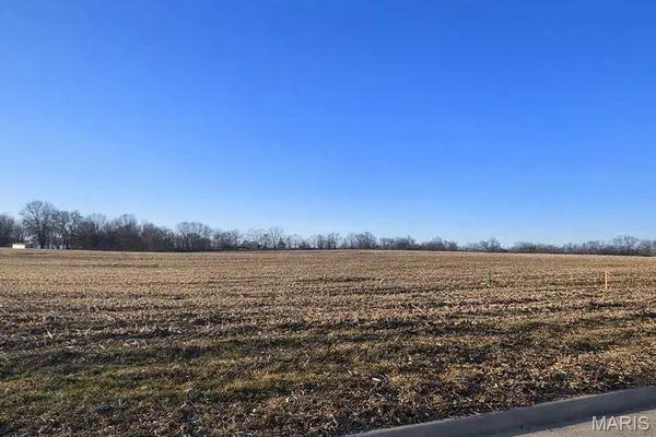 $164,000 | 2261 Staunton Road, Troy, IL 62294