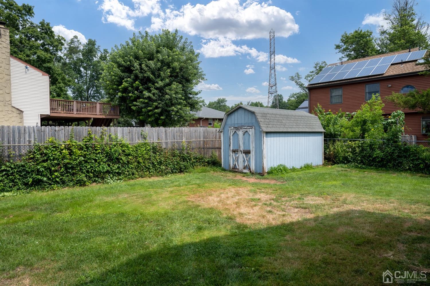21 Bristol Road Piscataway, NJ 08854 - Photo 7 of 31 Gallery Image 7