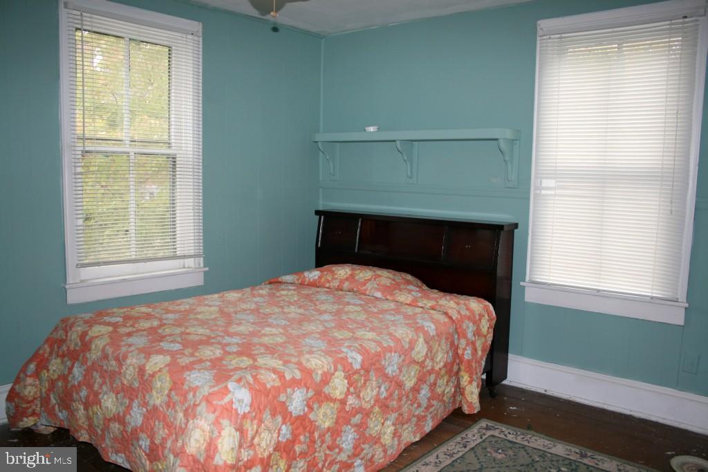 34 East Center Street Lititz, PA 17543 - Photo 17 of 21 a bedroom with a bed and a window