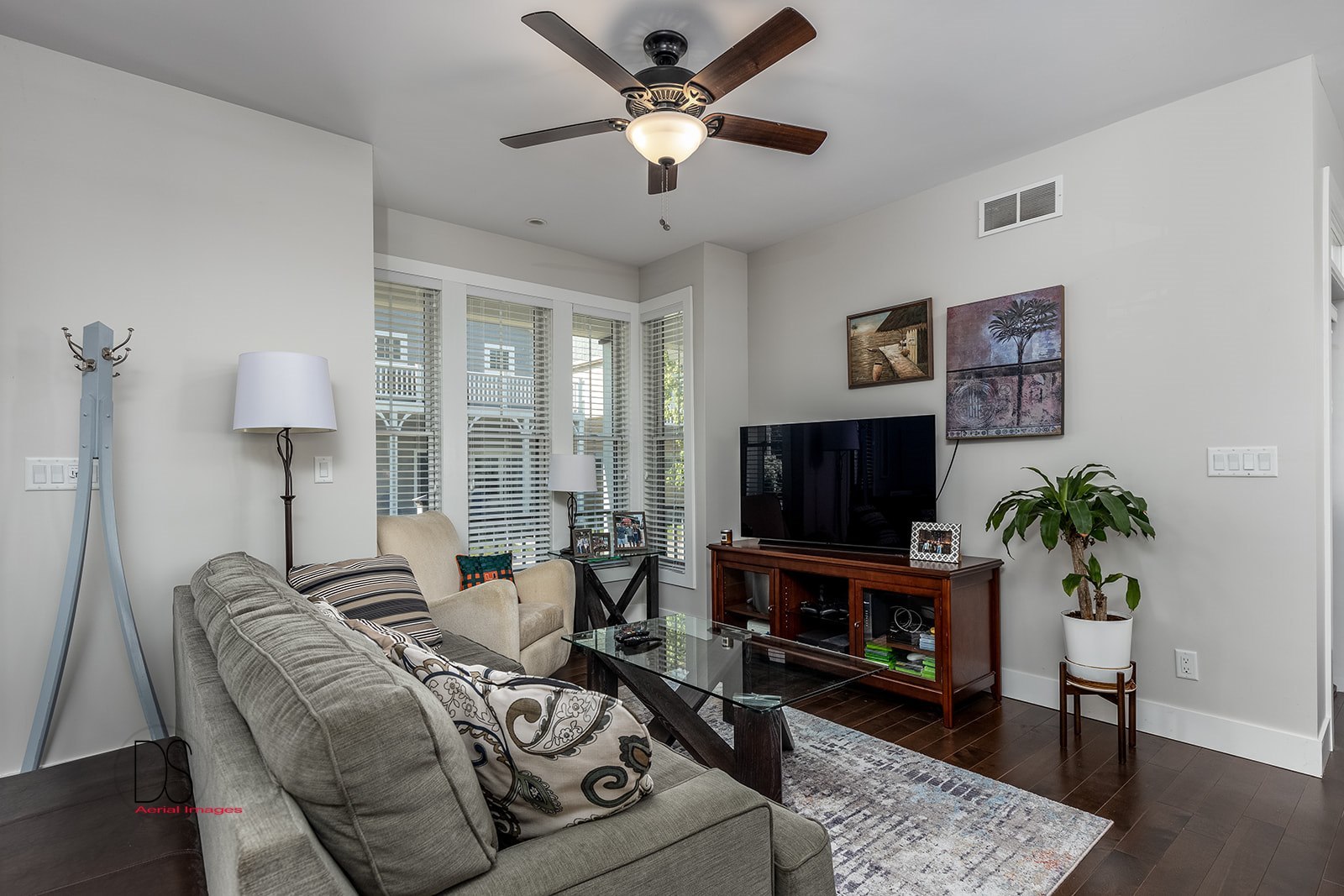 4 Pelican Landing Ottawa, IL 61350 - Photo 16 of 29 a living room with furniture a flat screen tv and a fireplace