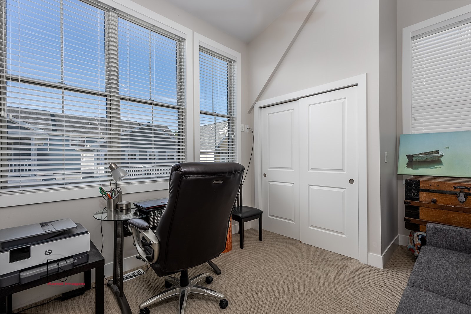 4 Pelican Landing Ottawa, IL 61350 - Photo 26 of 29 a view of a workspace with furniture