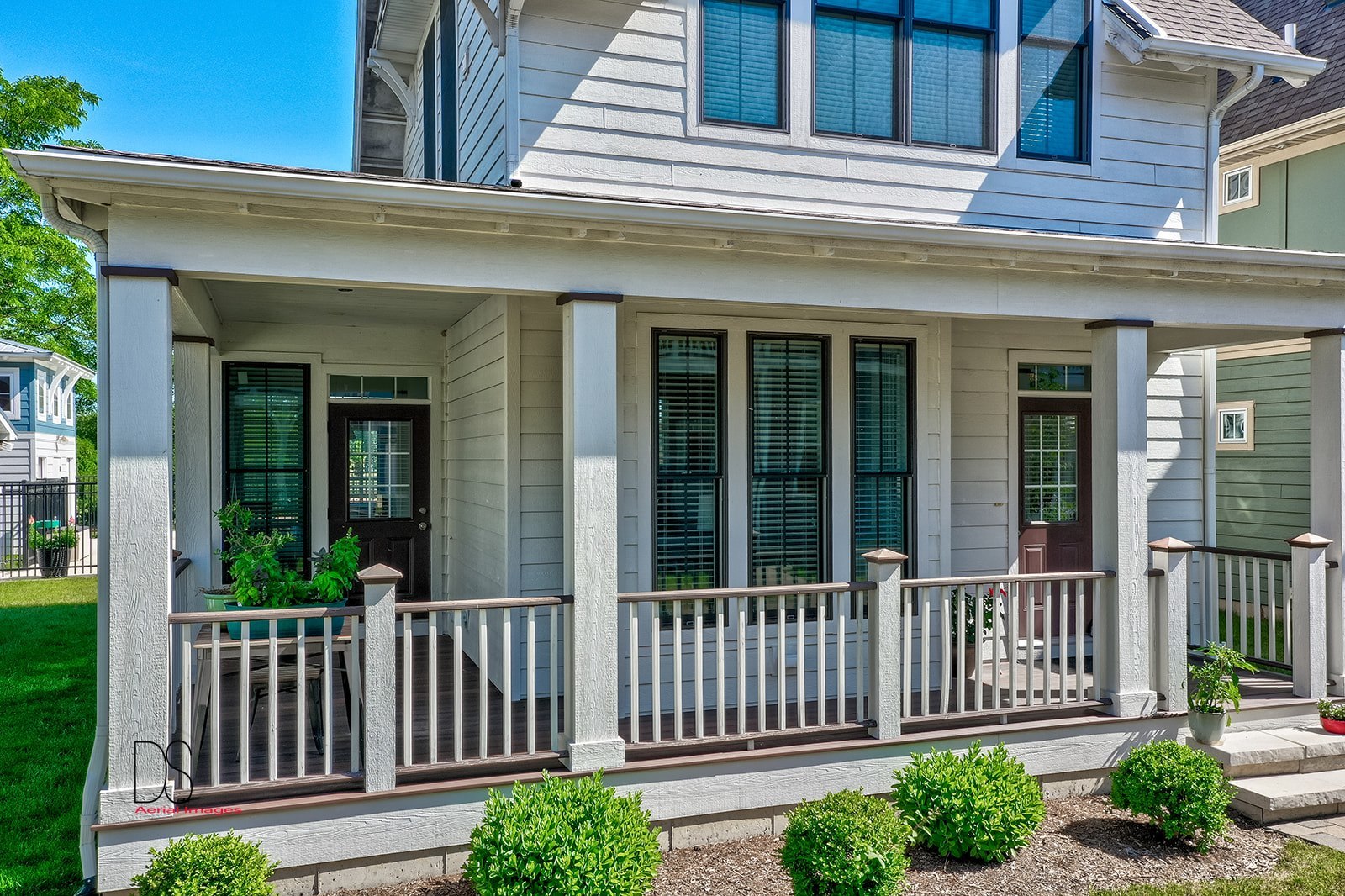 4 Pelican Landing Ottawa, IL 61350 - Photo 6 of 29 front view of a house