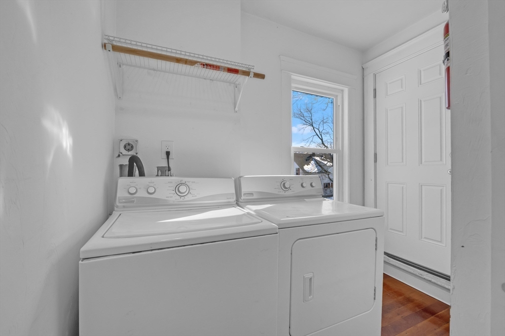 1 Brook Street Webster, MA 01570 - Photo 7 of 25