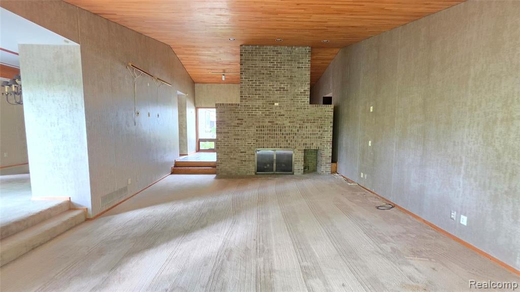 2551 Patterson Lake Road Pinckney, MI 48169 - Photo 14 of 37 Gallery Image 14