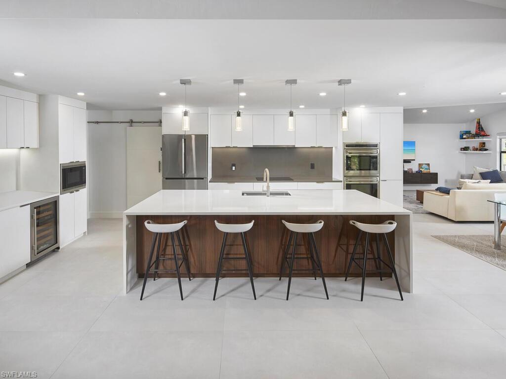 7661 Ponte Verde Way Naples, FL 34109 - Photo 4 of 34