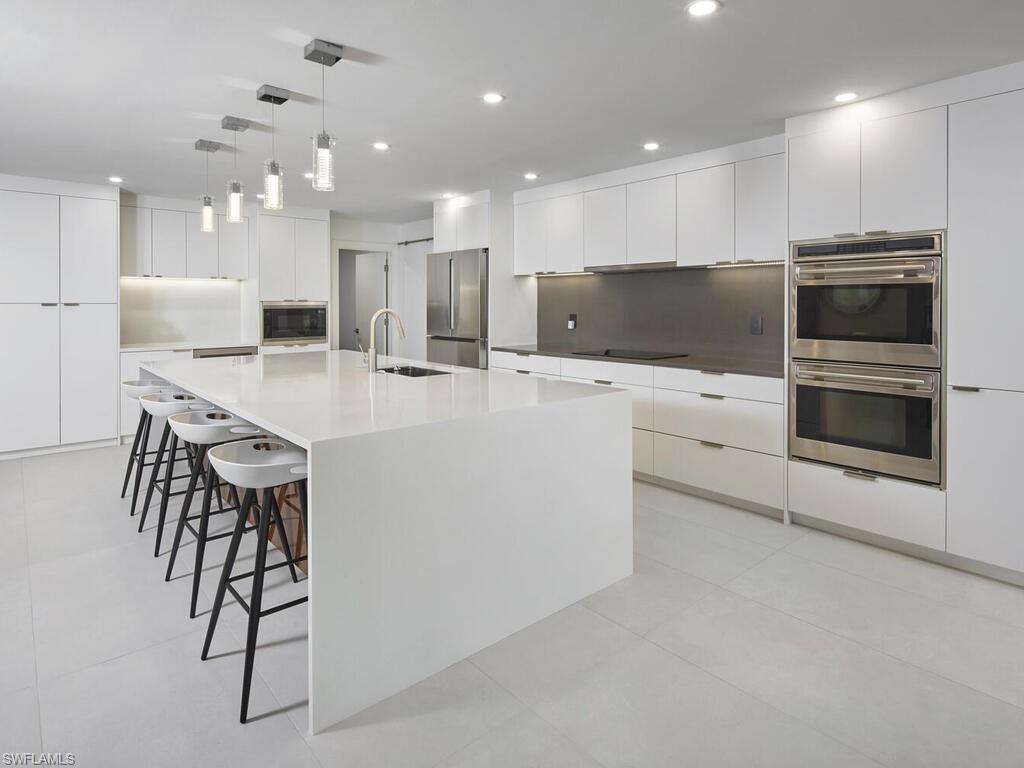 7661 Ponte Verde Way Naples, FL 34109 - Photo 5 of 34