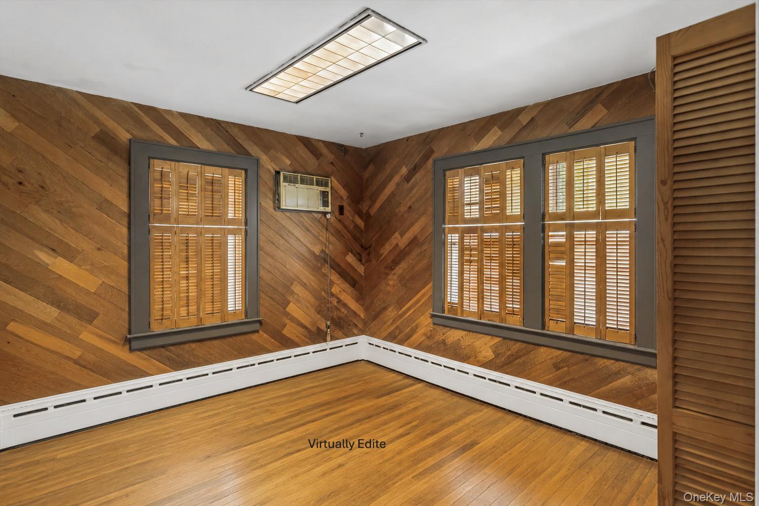 50 Roxbury Road Rockville Centre, NY 11570 - Photo 21 of 45 Virtually edited