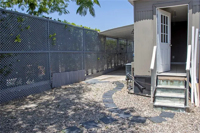 a house view with a outdoor space