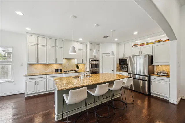 $2,900 | 3323 Emerald Valley Drive, Katy, TX 77494