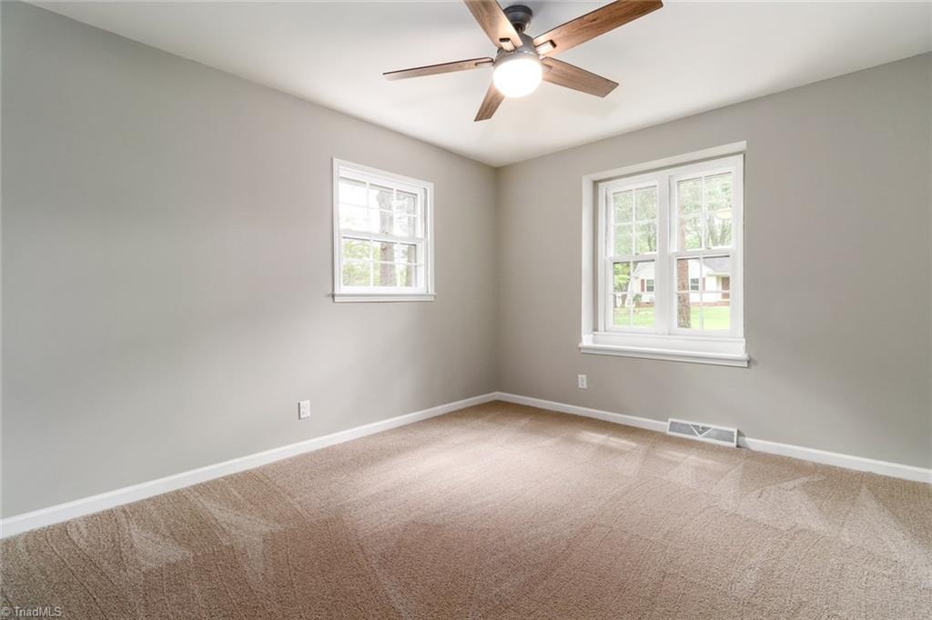 2210 Waynick Street High Point, NC 27265 - Photo 15 of 28 2nd bedroom with new carpet