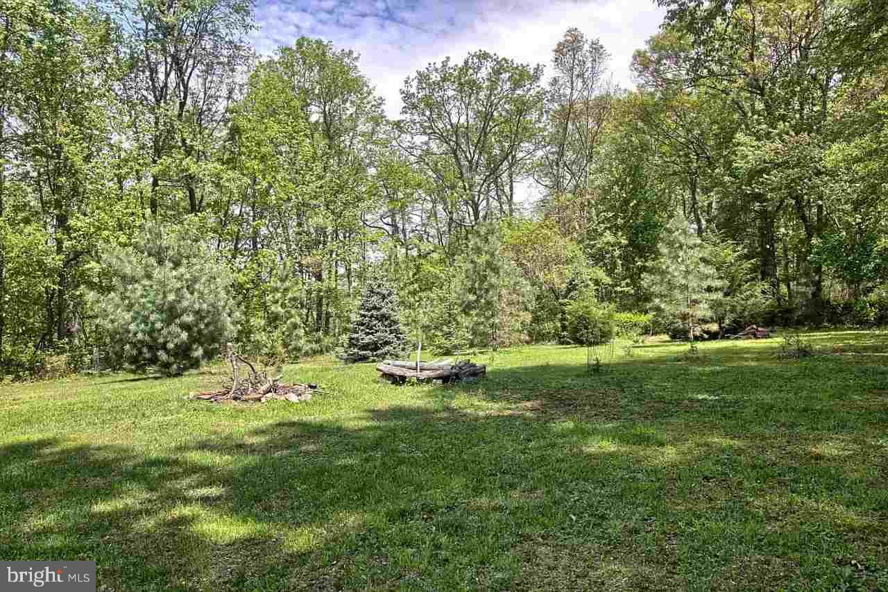95 Taylor Road York, PA 17406 - Photo 32 of 34 Gallery Image 32