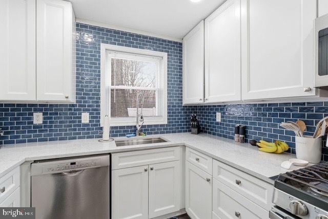 415 Acorn Road Mount Laurel, NJ 08054 - Photo 11 of 35 Kitchen