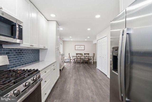 415 Acorn Road Mount Laurel, NJ 08054 - Photo 12 of 35 Kitchen/Dining Area
