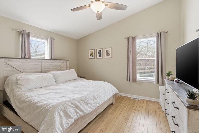 415 Acorn Road Mount Laurel, NJ 08054 - Photo 23 of 35 Primary Bedroom