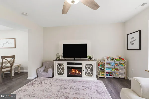 $475,000 | 415 Acorn Road, Mount Laurel, NJ 08054