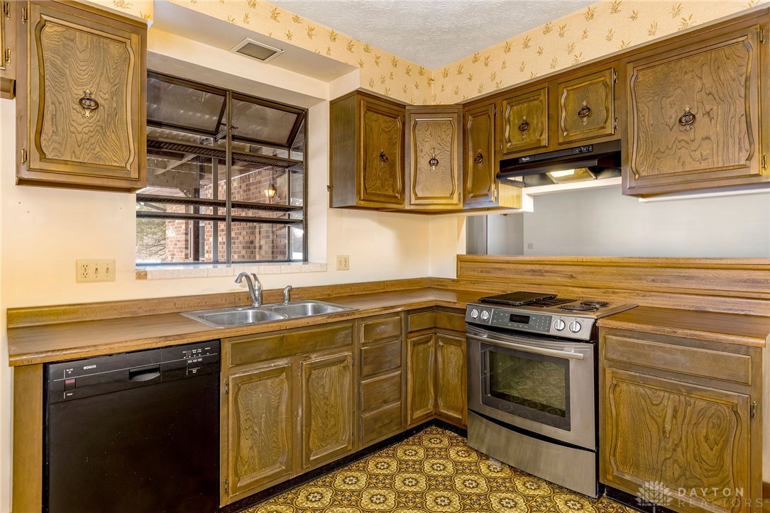 499 Cochran Road Hamilton, OH 45013 - Photo 15 of 47 Gallery Image 15