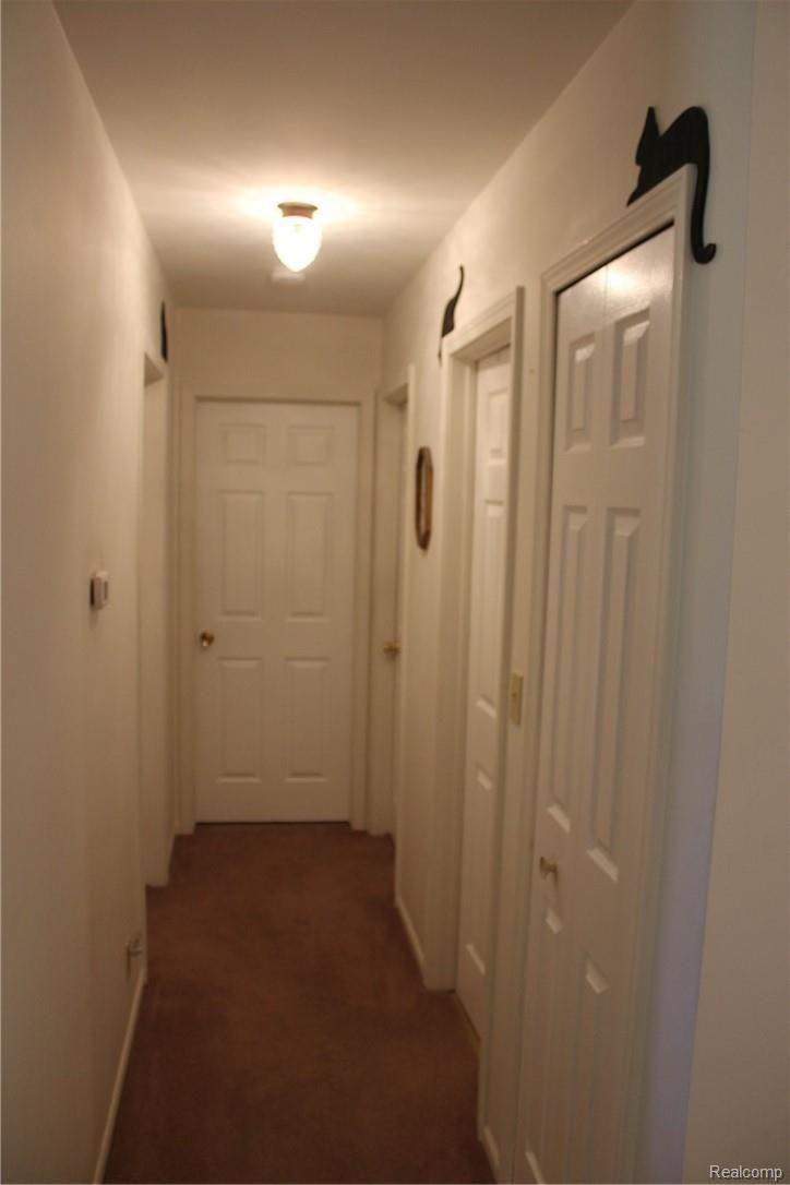 5482 East Coldwater Road Flint, MI 48506 - Photo 18 of 34 IMG_8377.JPG