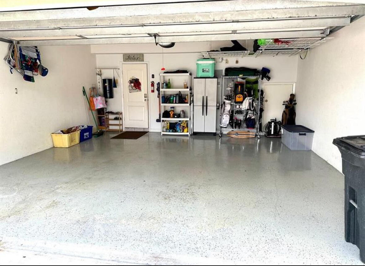 262 Iris Drive Jupiter, FL 33458 - Photo 18 of 21 IMG_1831