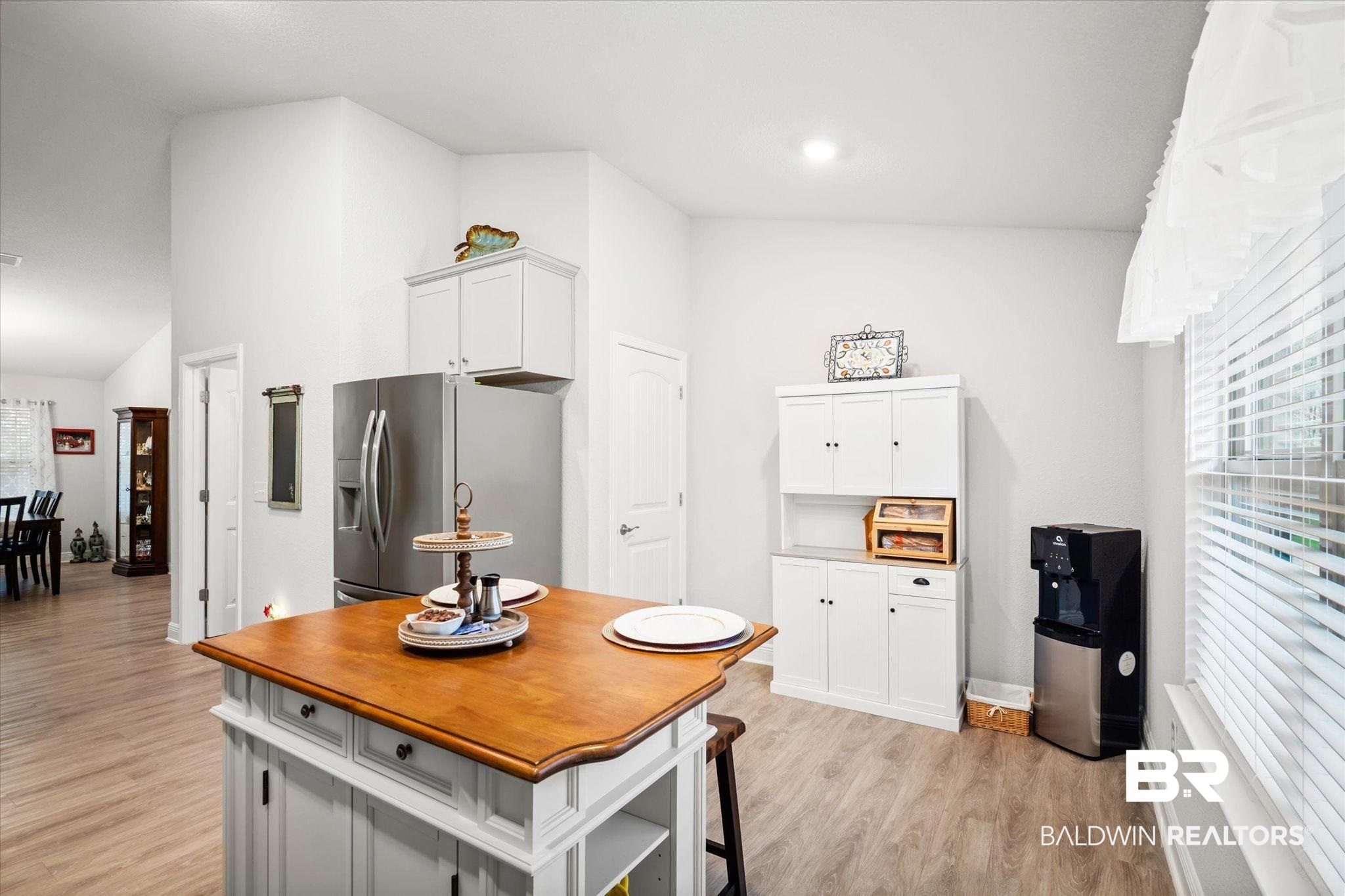 6504 Addison Wds Drive Mobile, AL 36693 - Photo 4 of 31