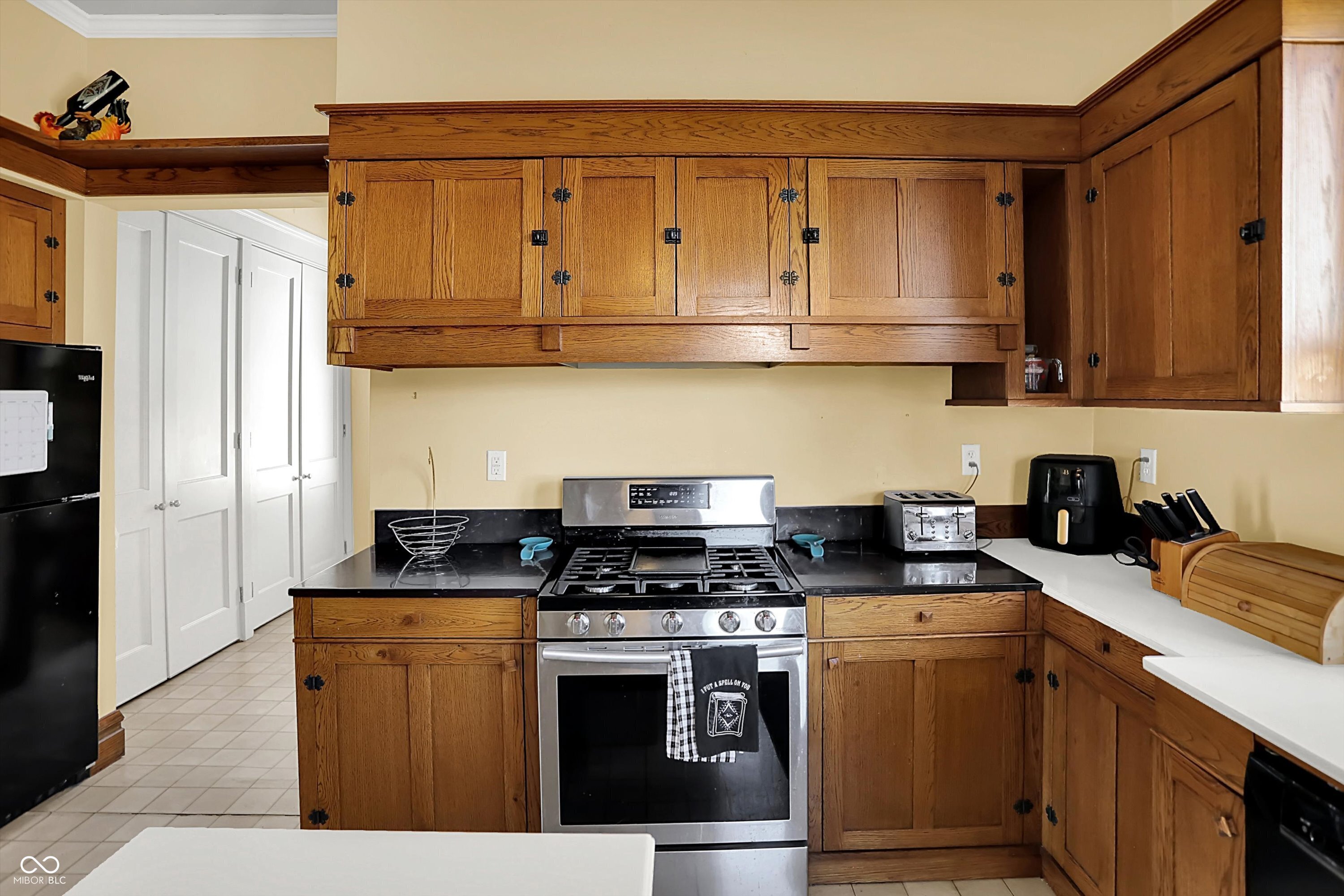 210 South Jackson Street Hartsville, IN 47244 - Photo 17 of 41