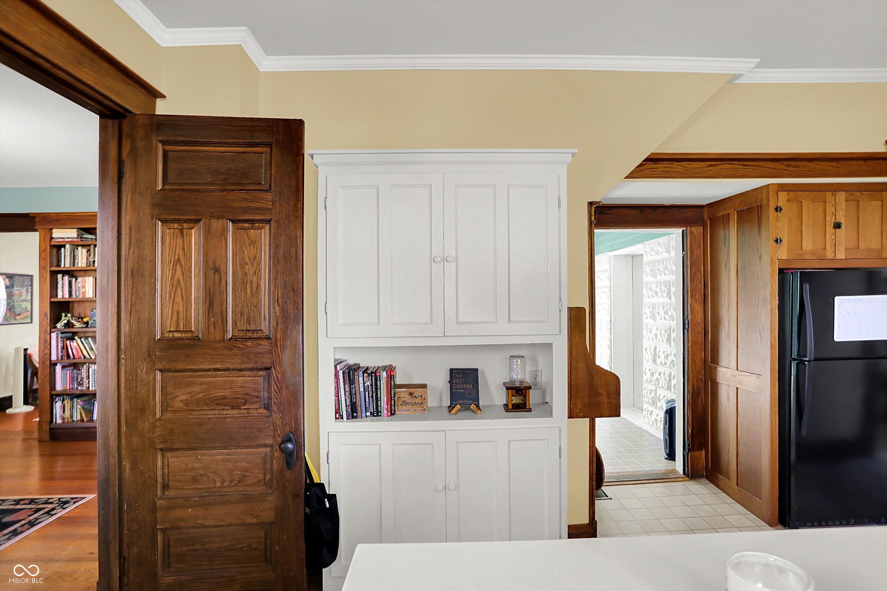 210 South Jackson Street Hartsville, IN 47244 - Photo 18 of 41