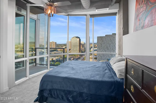 $370,000 | 1 East Lexington Avenue, Unit 1307, Phoenix, AZ 85012